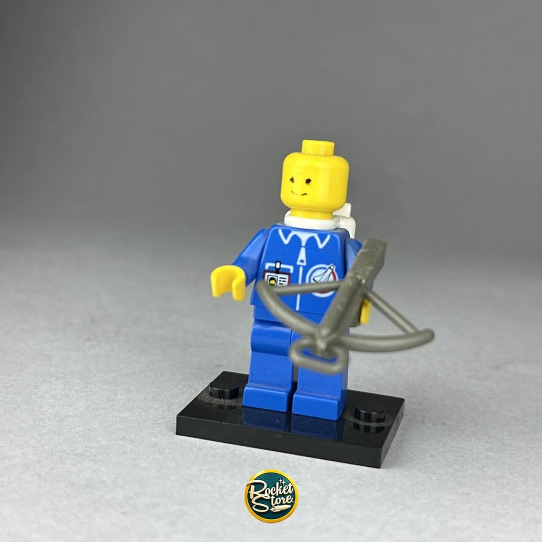 Minifigura tipo LEGO Arquero Medieval con Ballesta