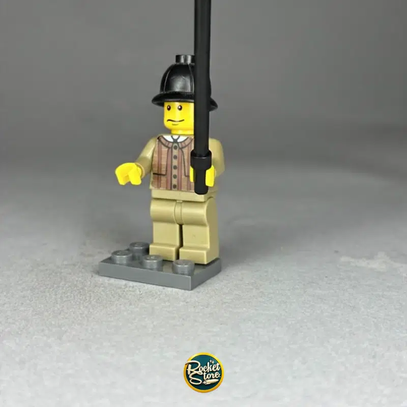 Minifigura tipo LEGO Deshollinador de Chimeneas con Cepillo Largo