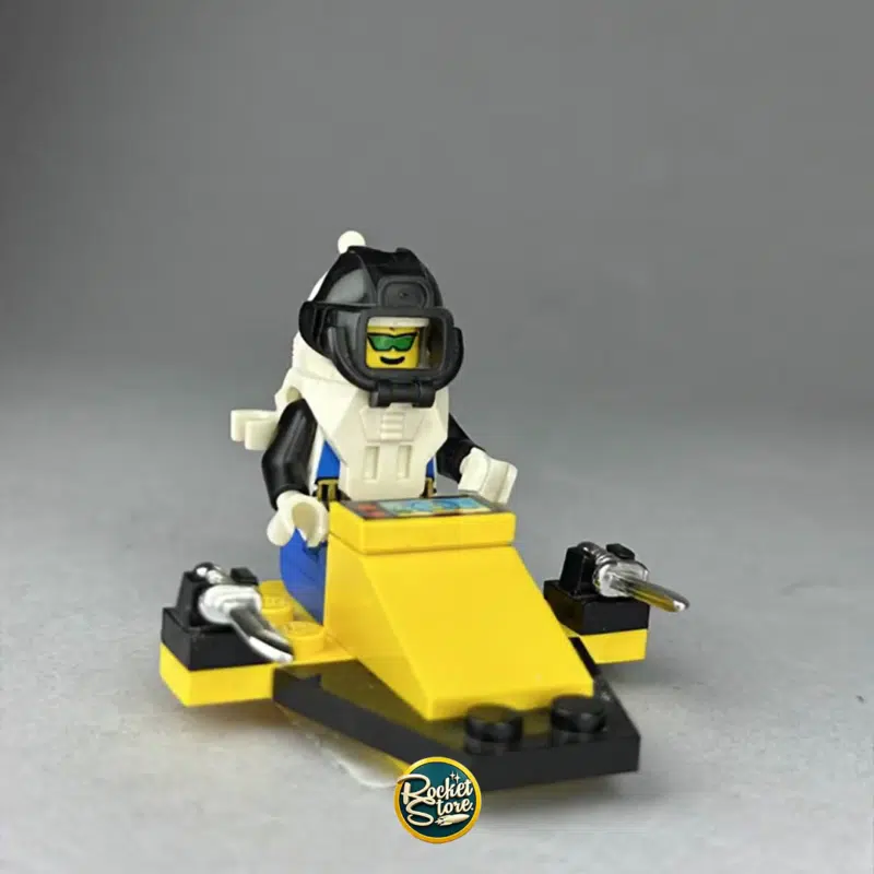Minifigura LEGO Explorador Espacial Submarino en Mini Nave