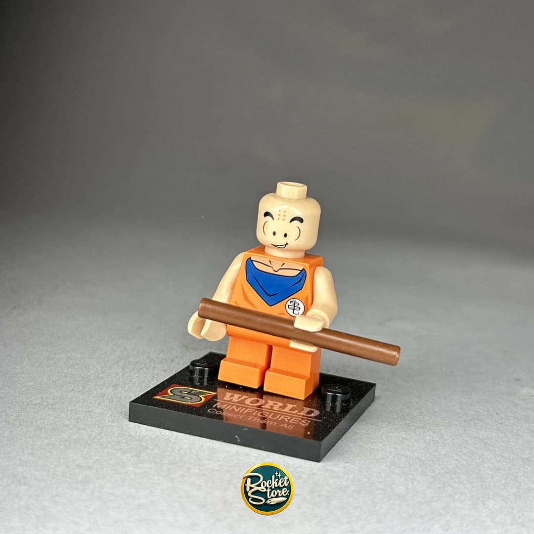 Minifigura tipo LEGO Dragon Ball Krillin con Vara de Combate