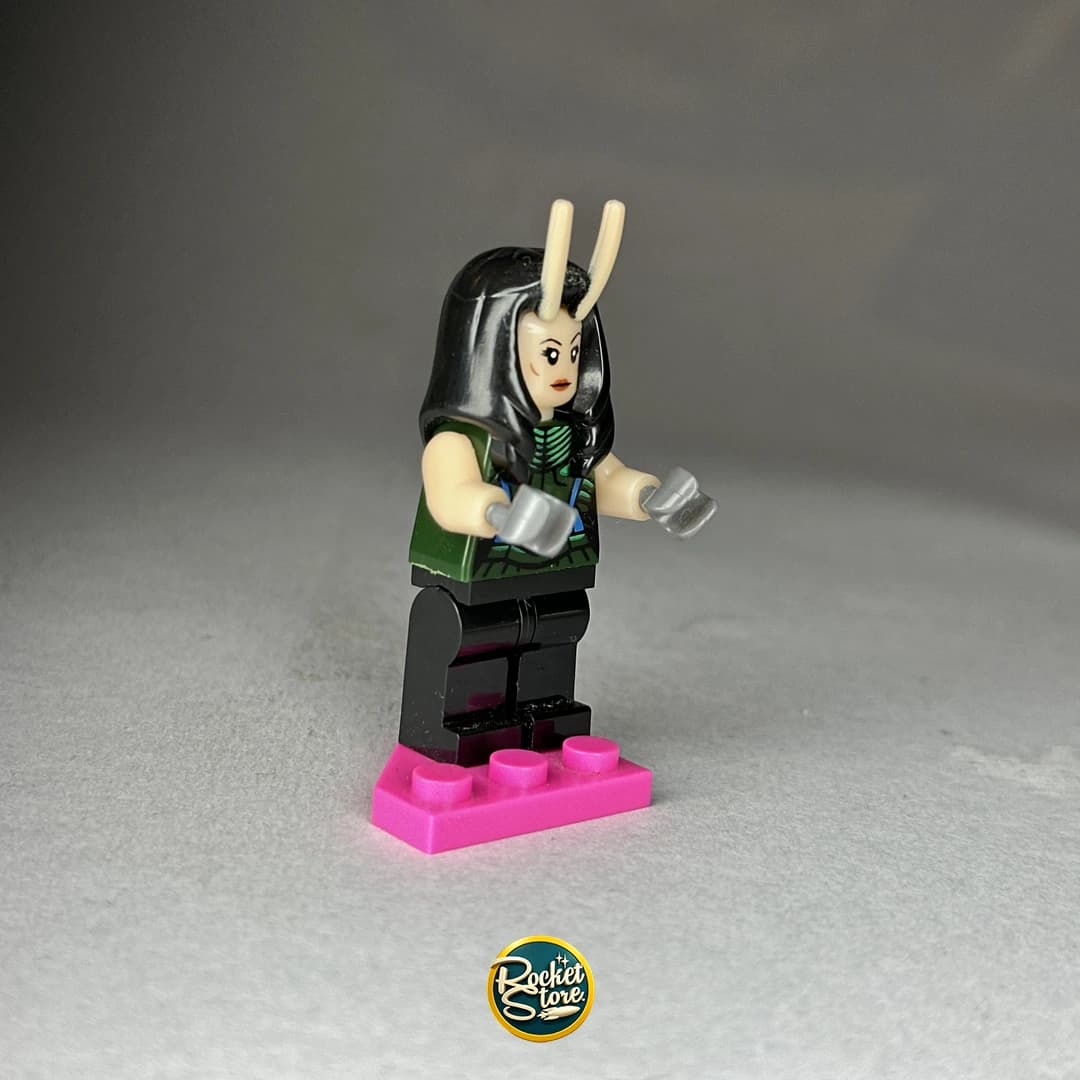 Minifigura tipo LEGO Mantis Guardianes de la Galaxia