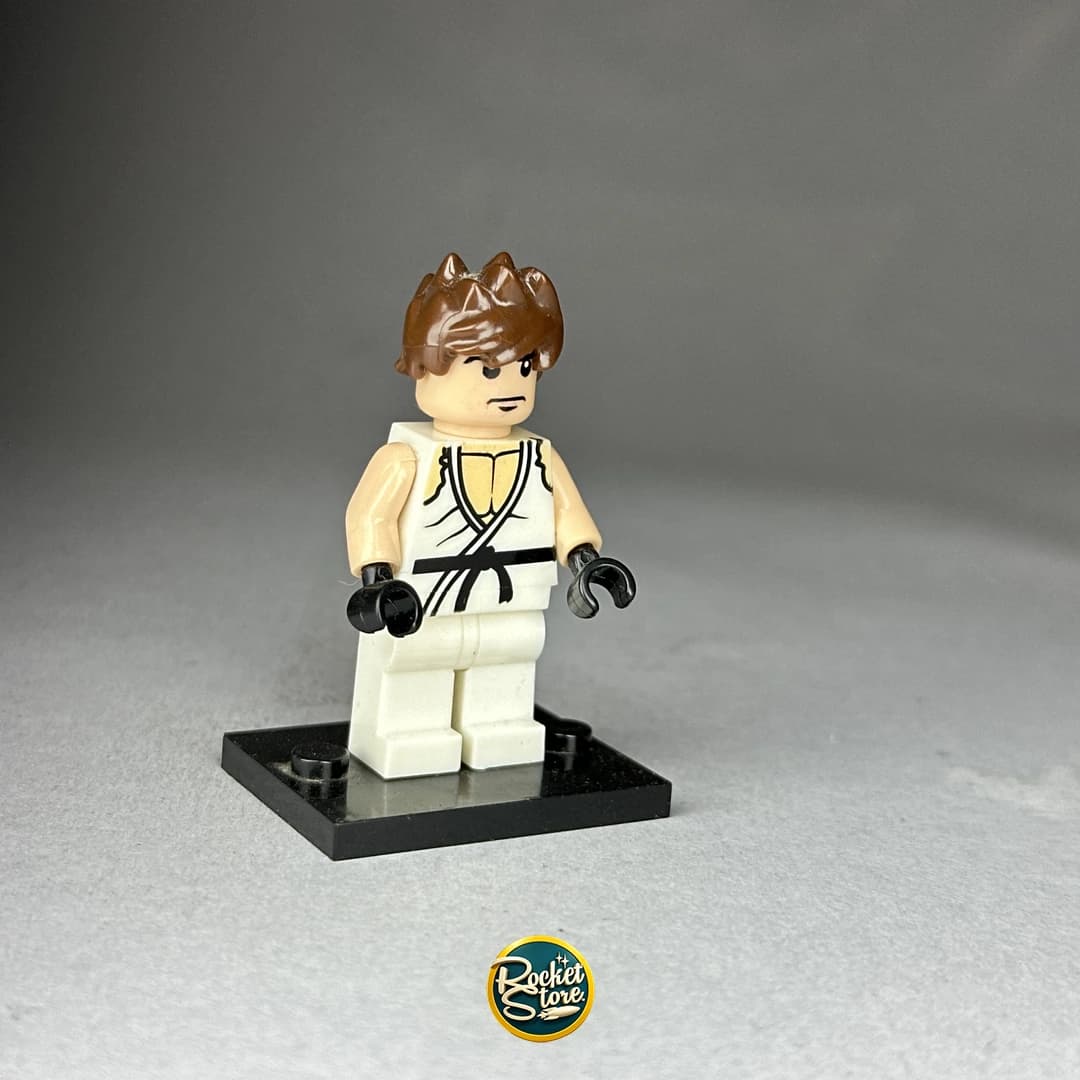 Minifigura tipo LEGO Ryu Street Fighter en Karate Gi Blanco