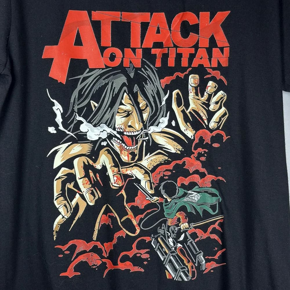 Camiseta Attack on Titan - Titán de Ataque vs Levi Ackerman - Foto 1