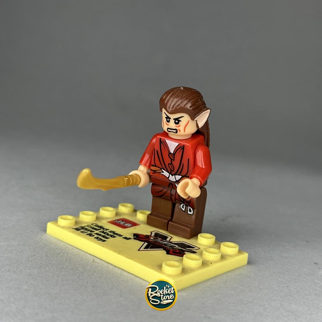 Minifigura tipo LEGO Guerrero Elfo con Cimitarra Dorada