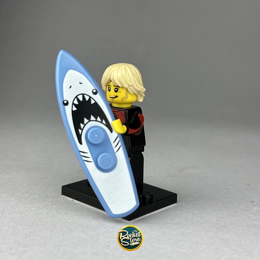 Minifigura LEGO Surfista con Tabla Mordida por Tiburón Serie 17