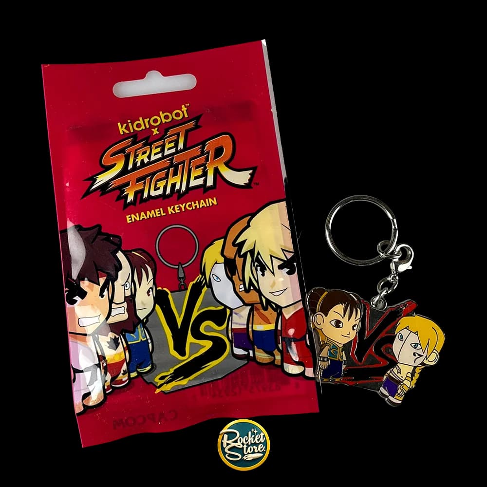 KIDROBOT - STREET FIGHTER COLLECTIBLE ENAMEL KEYCHAINS 2 INCH