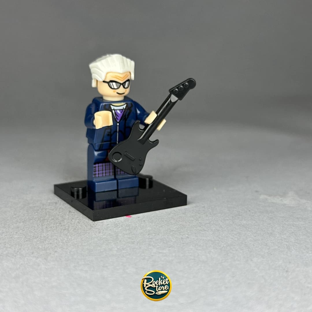 Minifigura tipo LEGO Artista Pop Andy Warhol con Guitarra Eléctrica