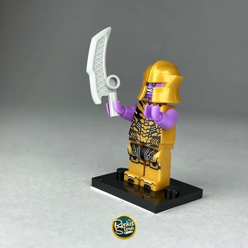 Minifigura tipo LEGO Marvel Thanos con Espada Doble Filo Endgame