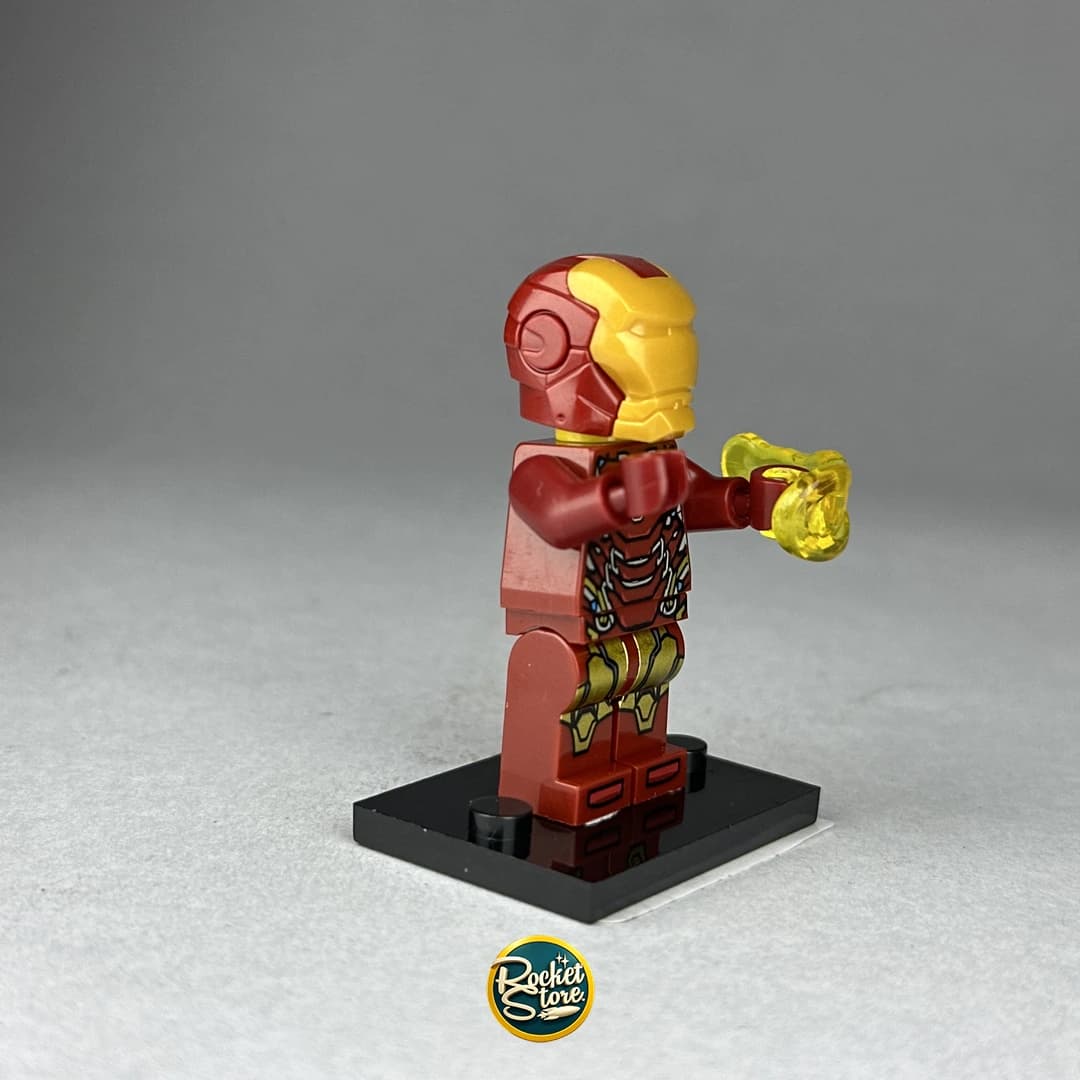 Minifigura tipo LEGO Marvel Iron Man Mark 85 con Repulsores
