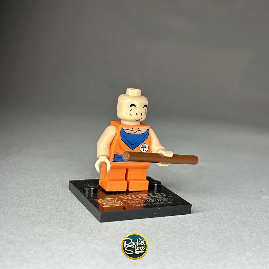 Minifigura tipo LEGO Dragon Ball Krillin con Vara de Combate