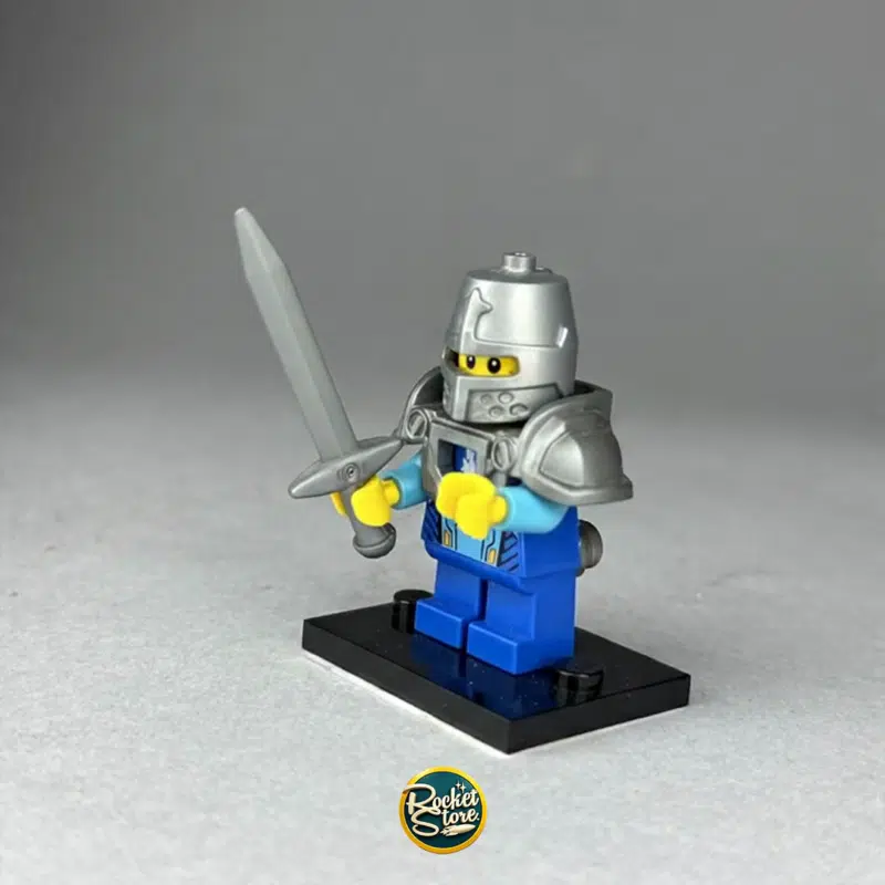 Minifigura LEGO Caballero Heroico con Espada y Armadura Serie 15