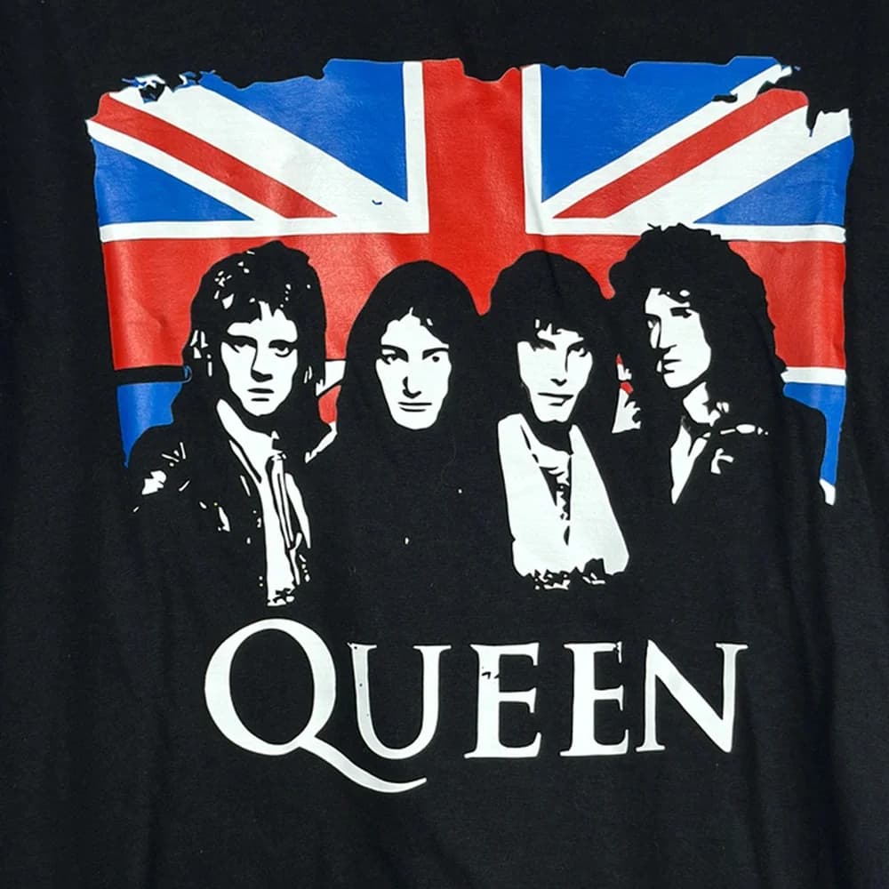 Camiseta Queen - Retratos de la Banda y Bandera Británica - Foto 1