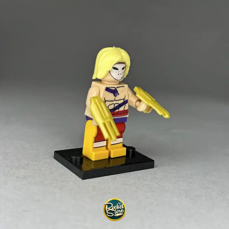Minifigura tipo LEGO Vega Street Fighter con Garra y Máscara