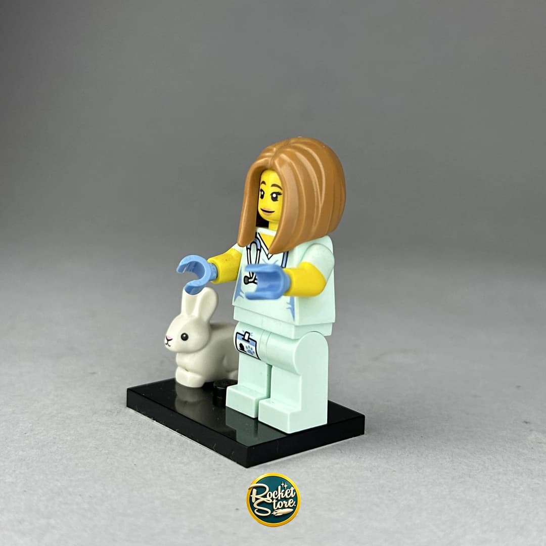 Minifigura LEGO Veterinaria con Conejo Blanco Serie 17