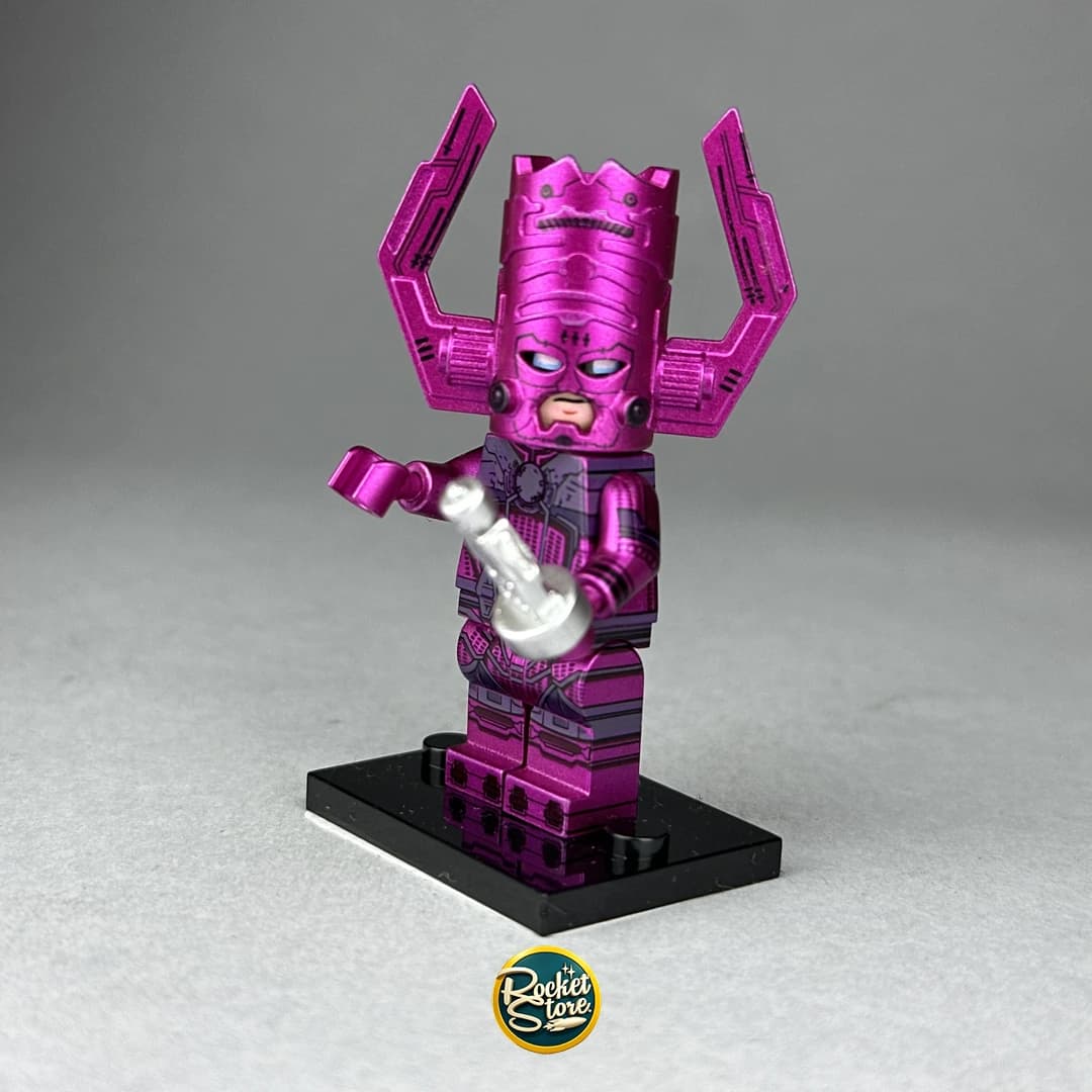 Minifigura tipo LEGO Marvel Galactus Devorador de Mundos